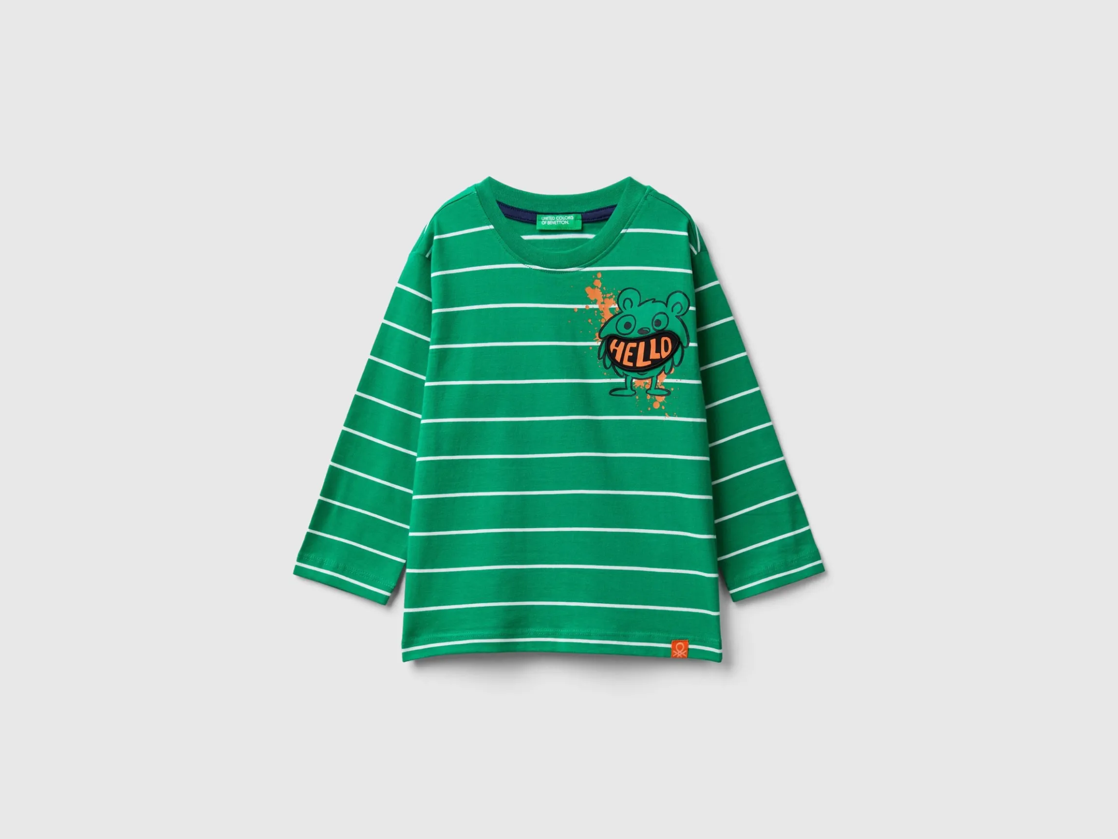 Striped t-shirt with applique
