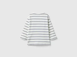 Striped t-shirt with applique