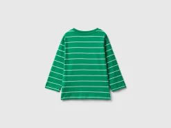 Striped t-shirt with applique