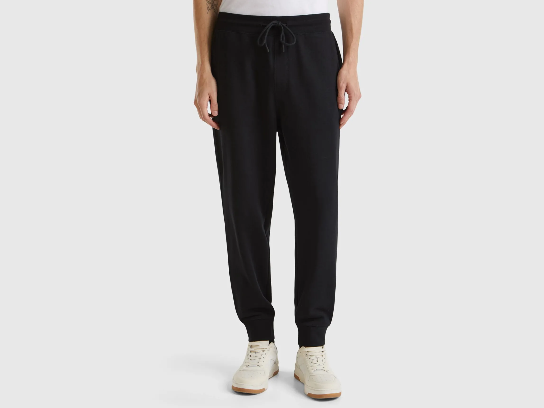 Sweat joggers in 100% cotton