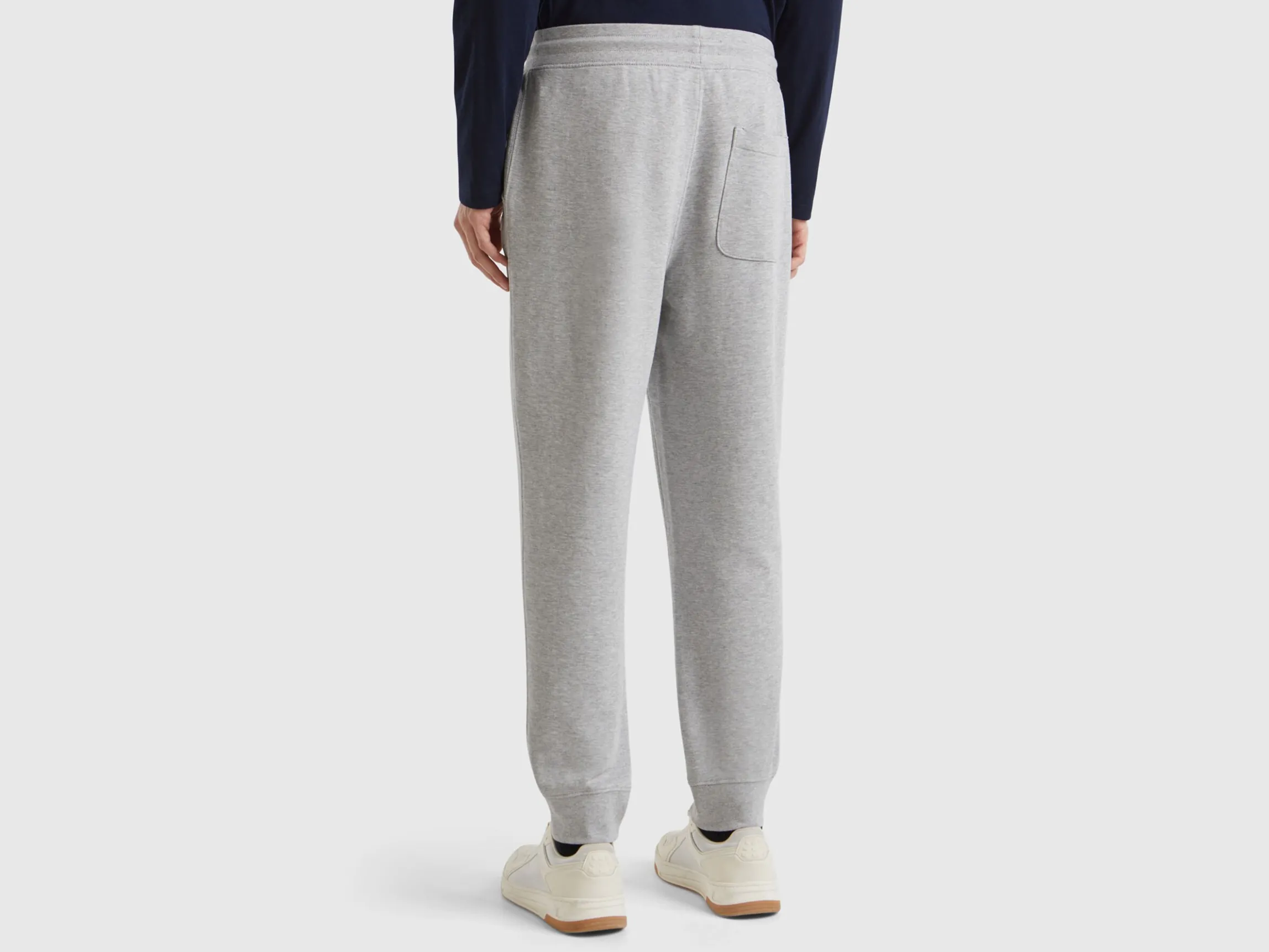 Sweat joggers in 100% cotton