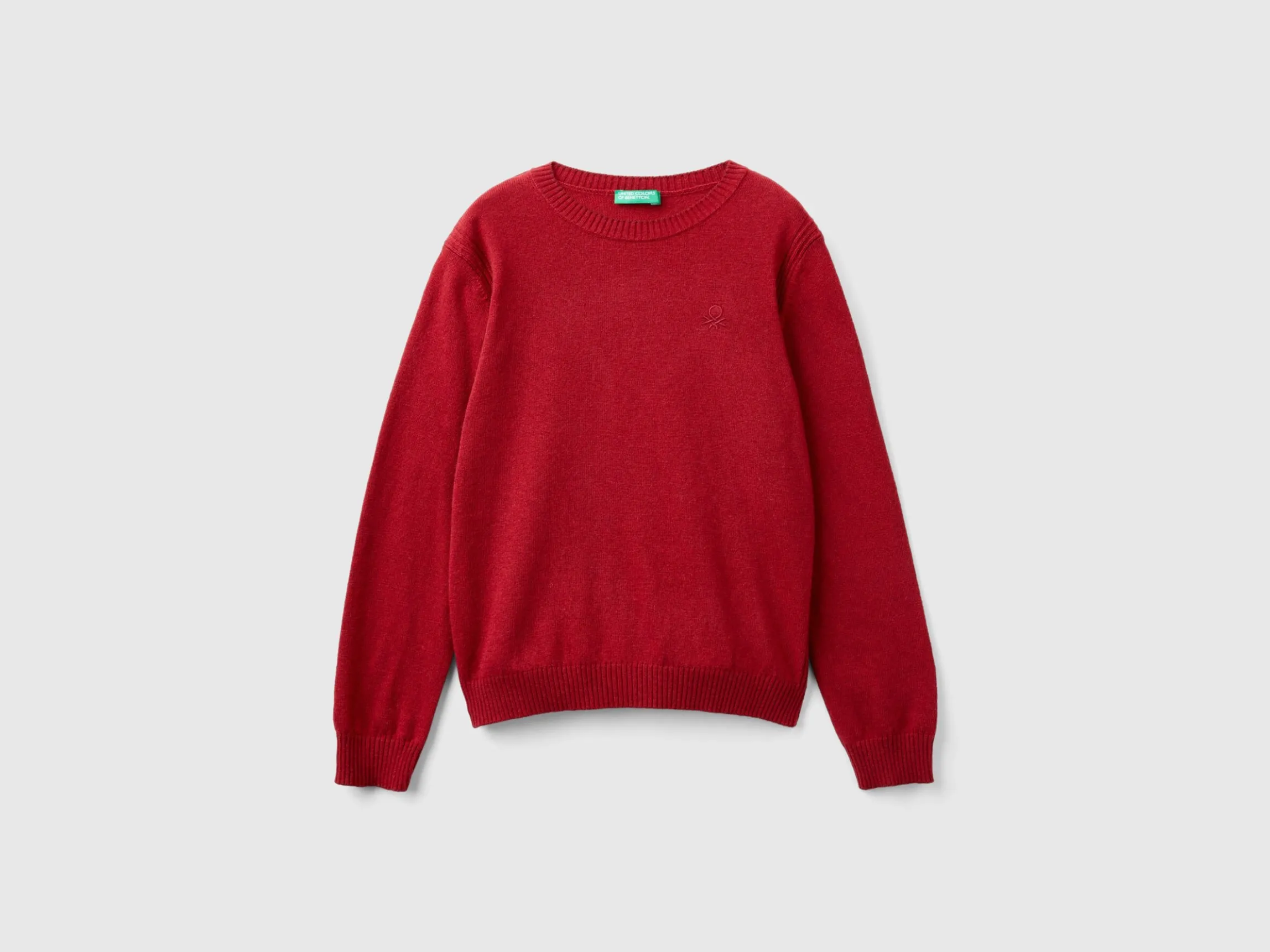 Sweater in cashmere and wool blend