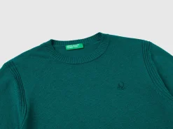 Sweater in cashmere and wool blend