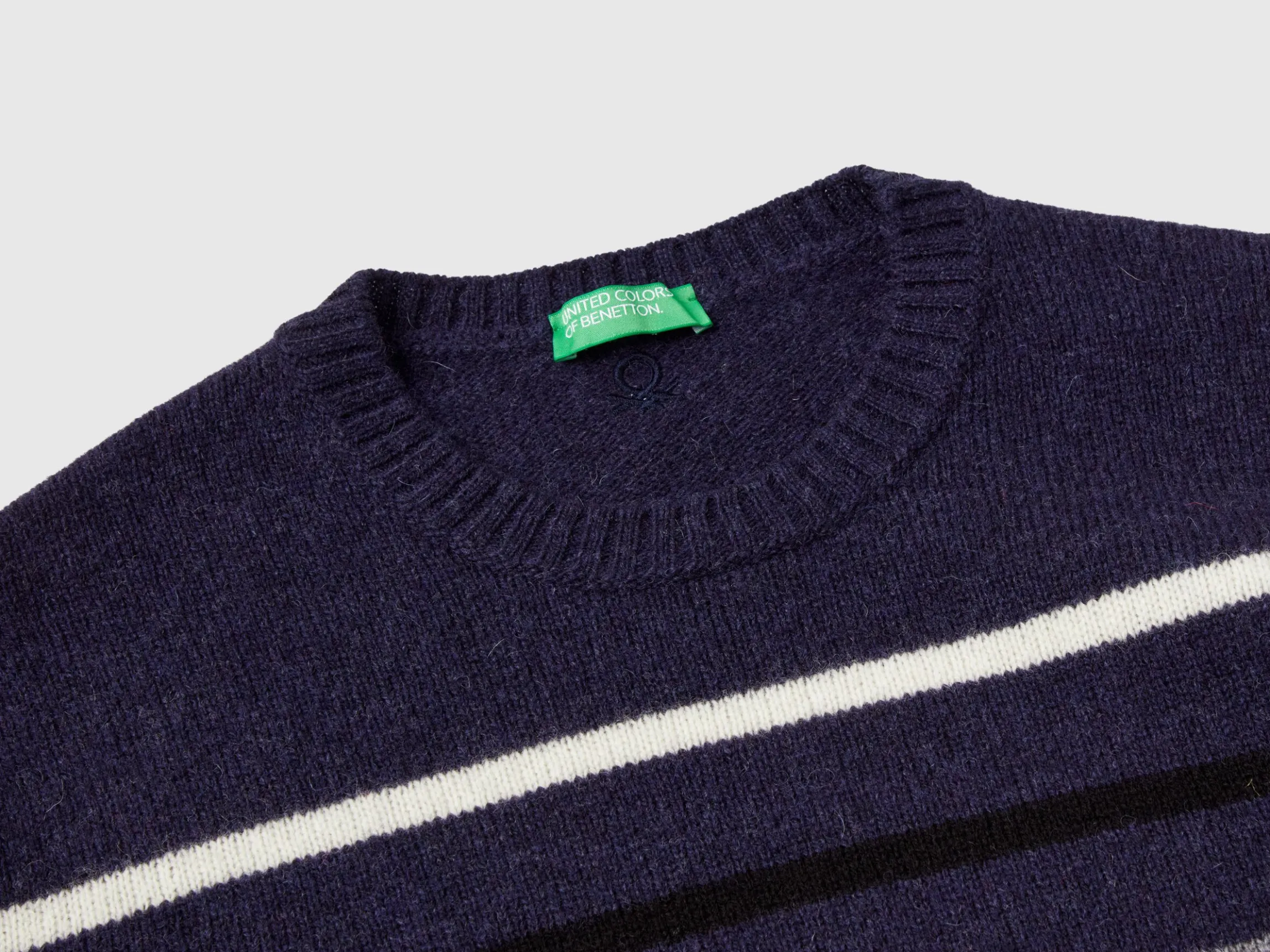 Sweater in pure Shetland wool