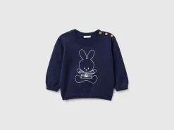 Sweater in wool blend with embroidery