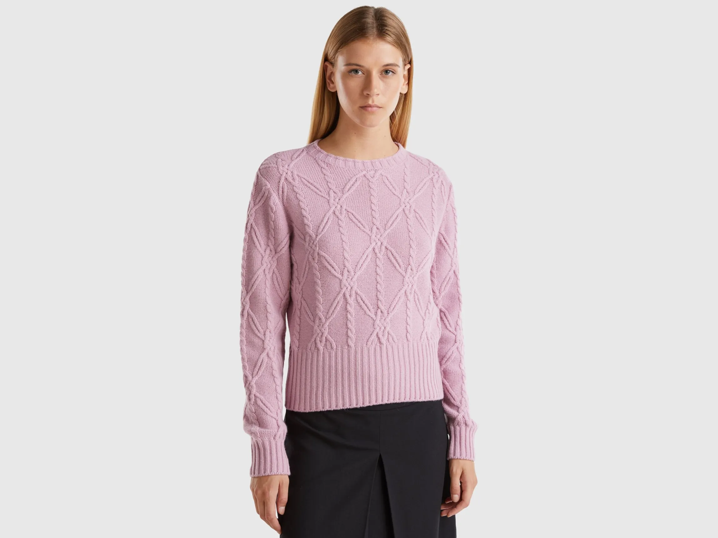 Sweater with cable knit