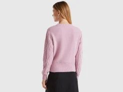Sweater with cable knit