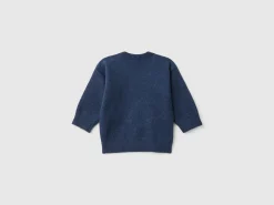 Sweater with cat embroidery