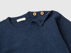 Sweater with cat embroidery