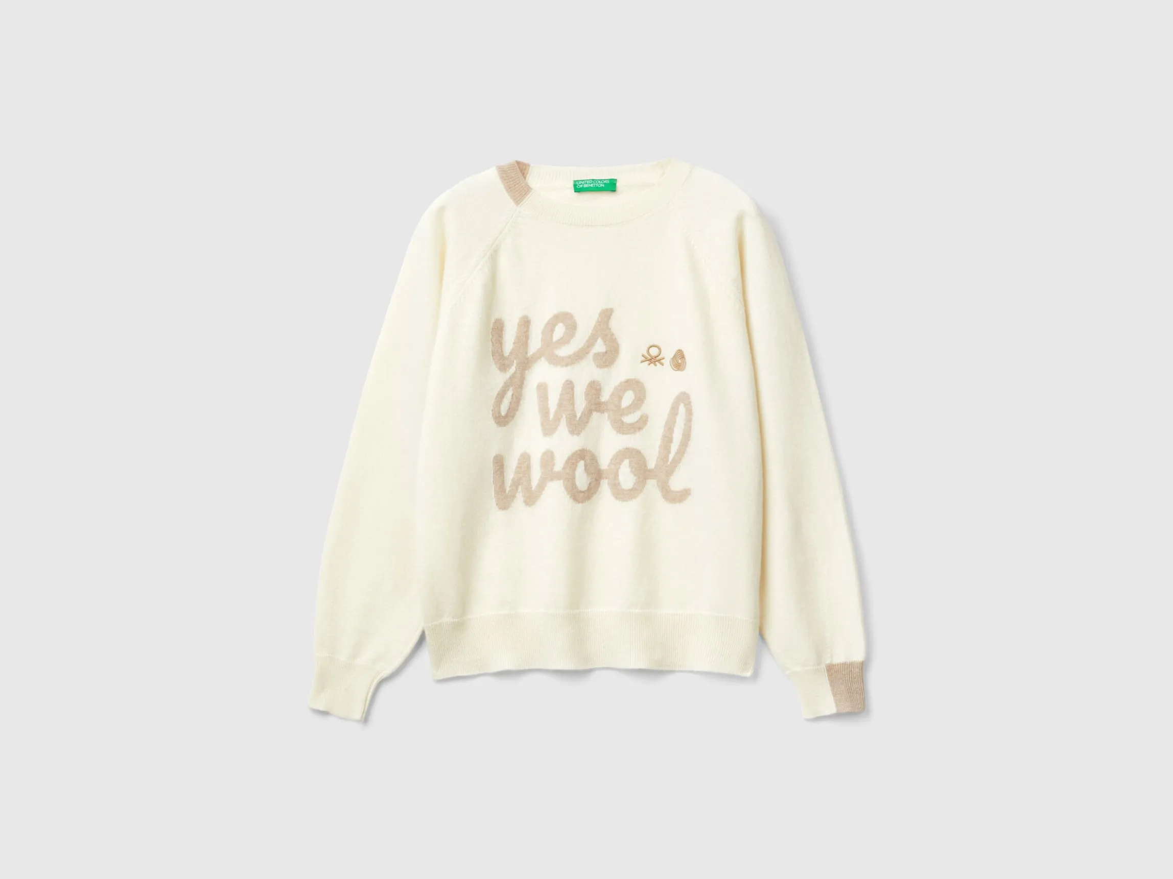 Sweater with embroidery in Merino wool