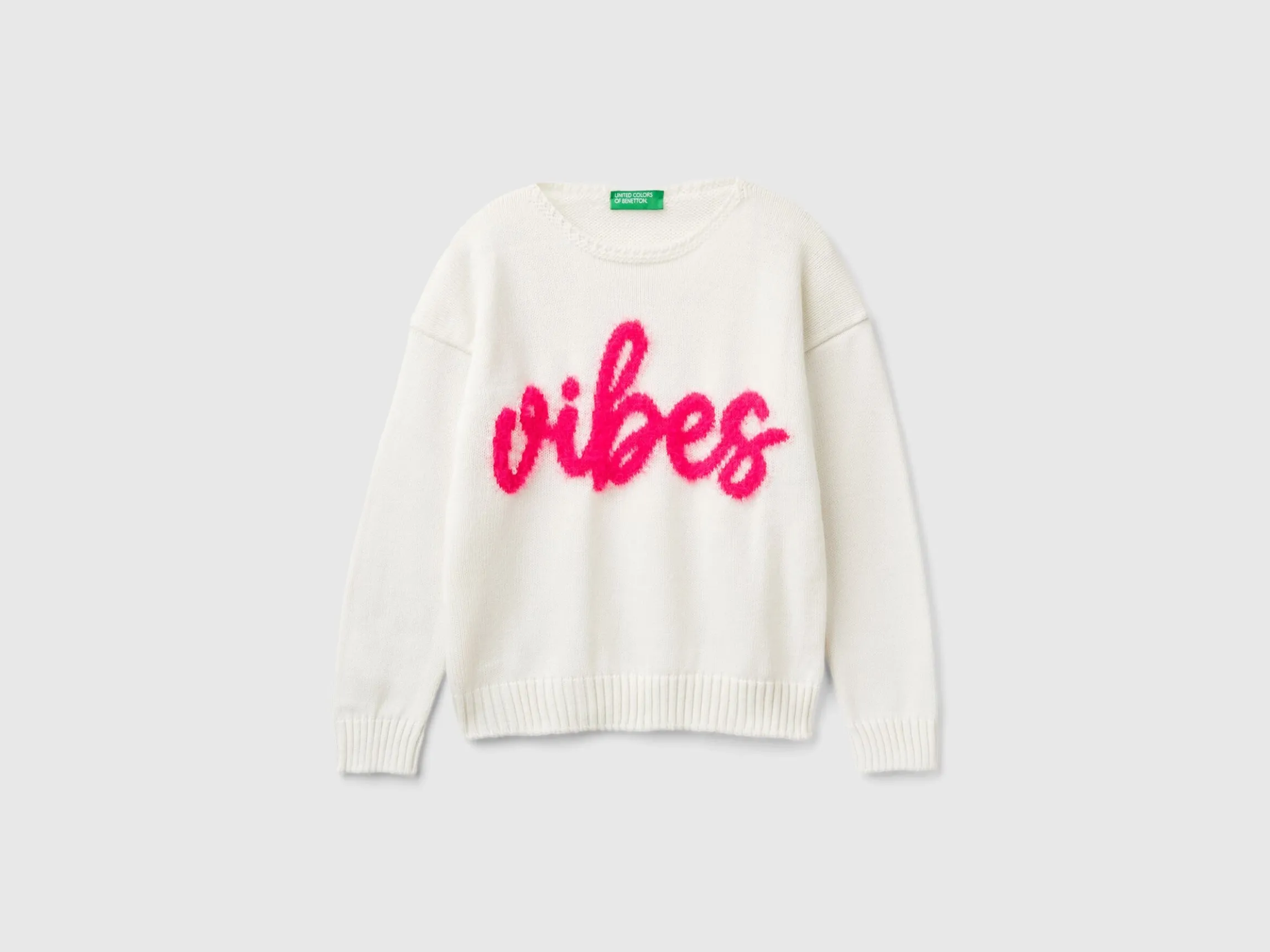 Sweater with fur graphic