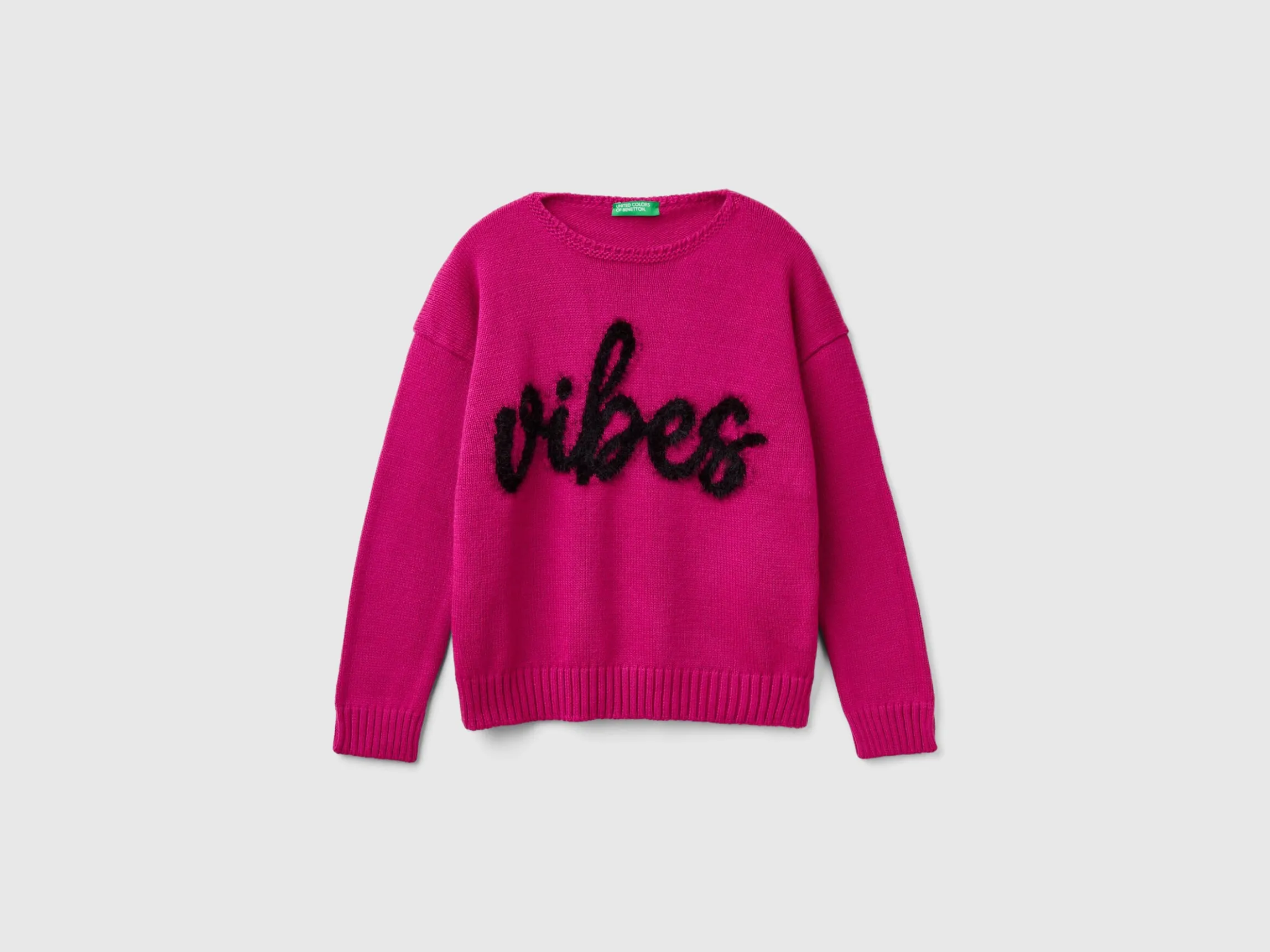 Sweater with fur graphic