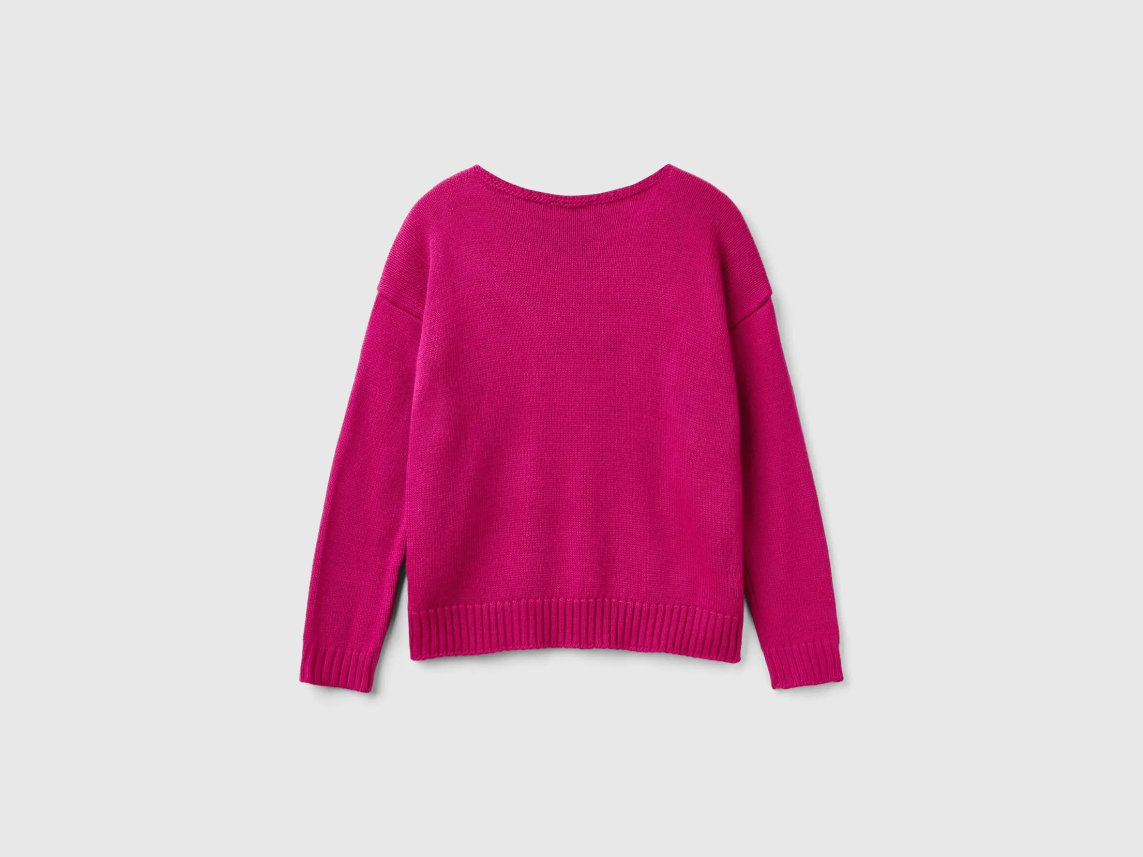 Sweater with fur graphic