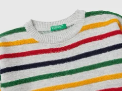 Sweater with multicolored stripes