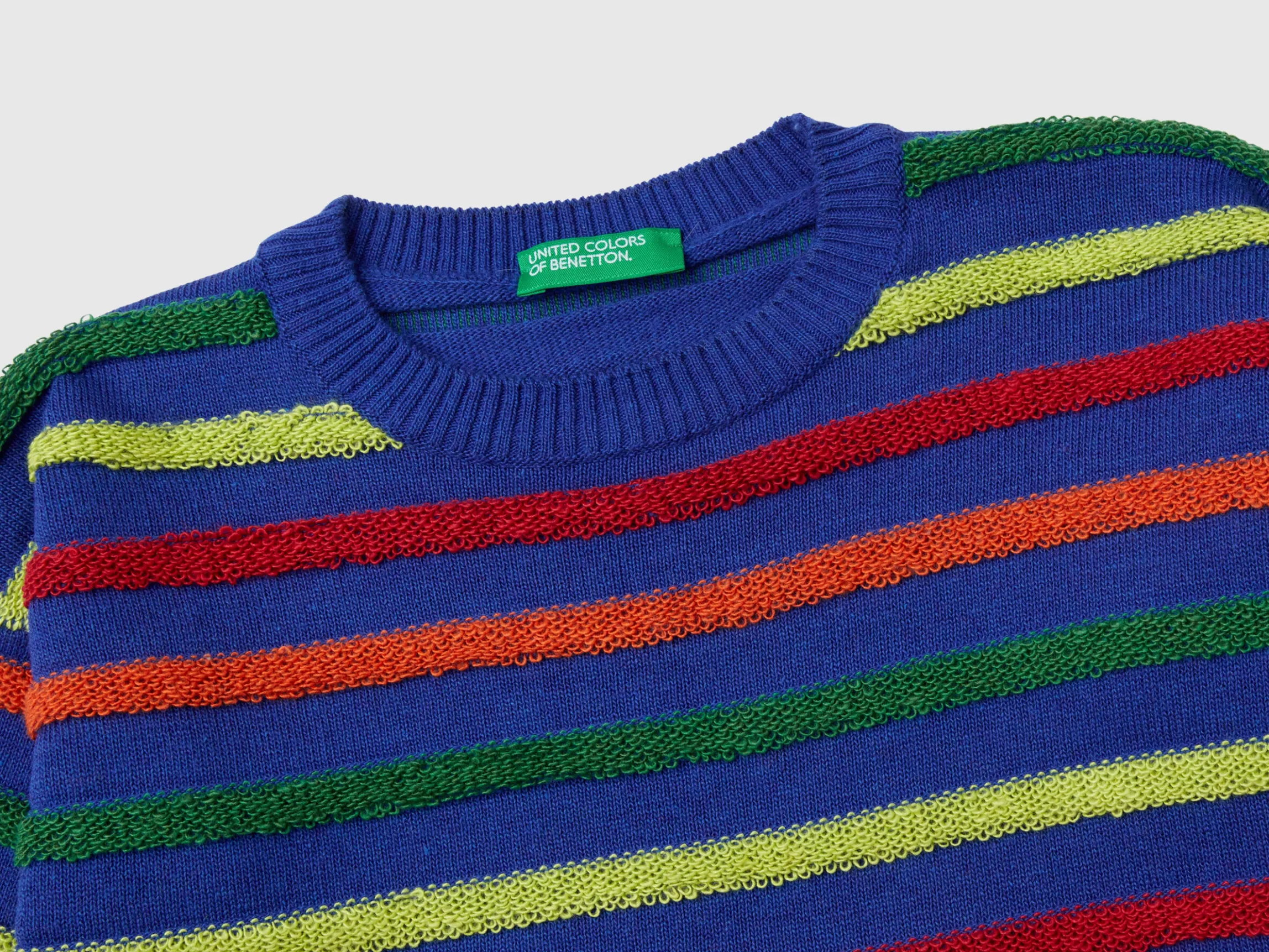 Sweater with multicolored stripes