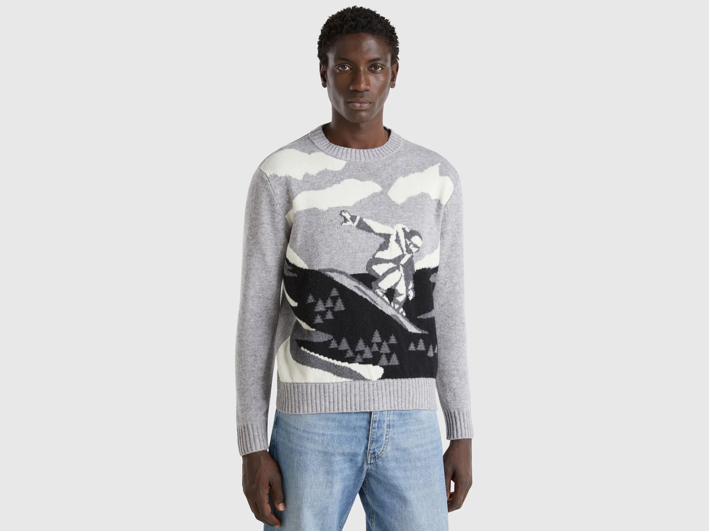 Sweater with ski graphic