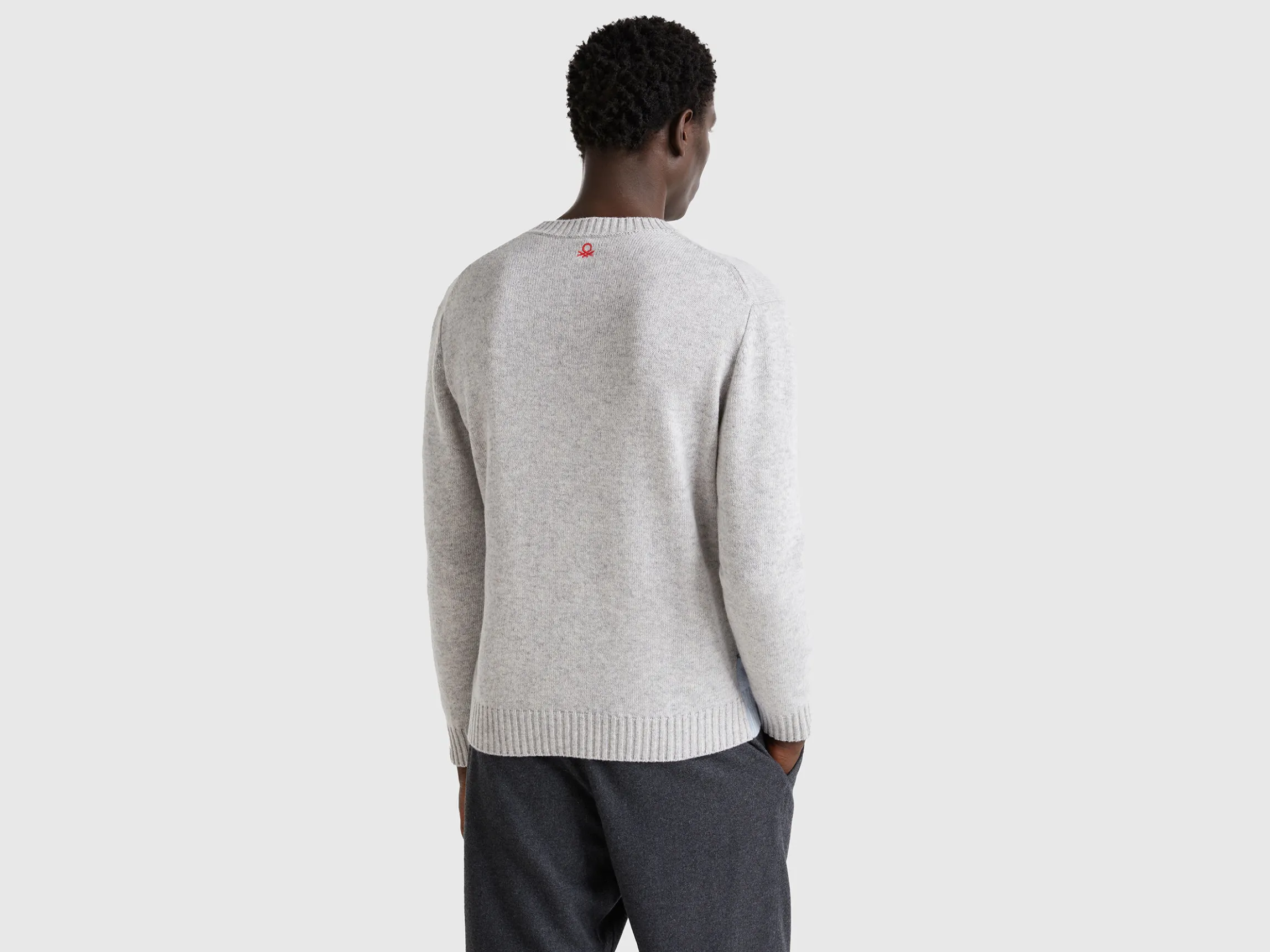 Sweater with ski graphic
