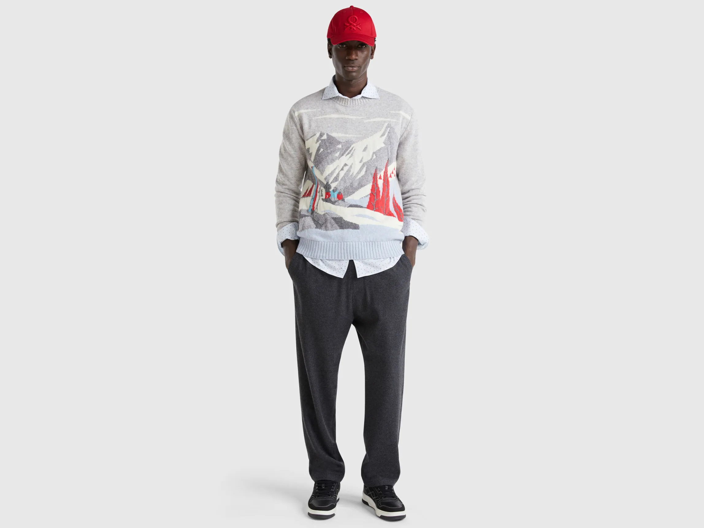 Sweater with ski graphic