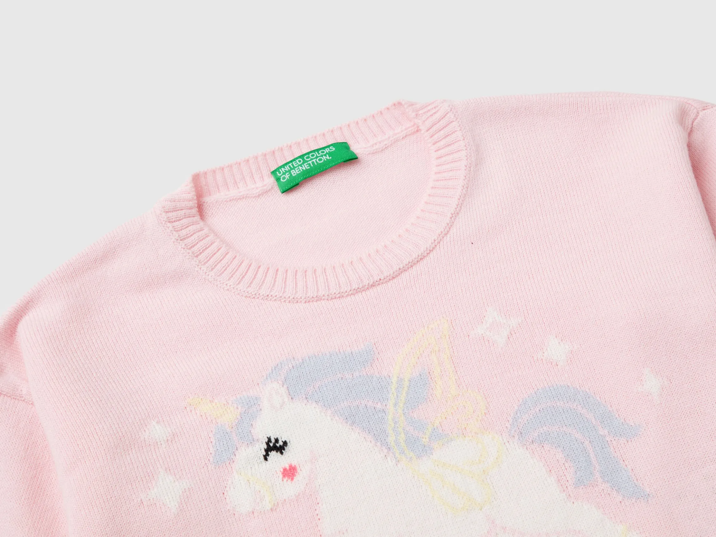 Sweater with unicorn inlay