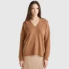 Sweater with V-neck
