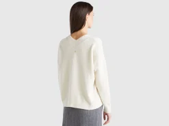 Sweater with V-neck