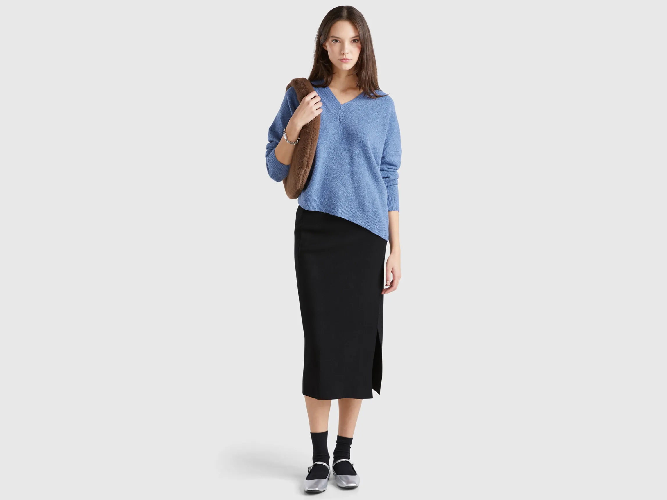 Sweater with V-neck
