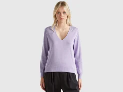 Sweater with V-neck and lurex