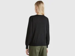 Sweater with V-neck and lurex