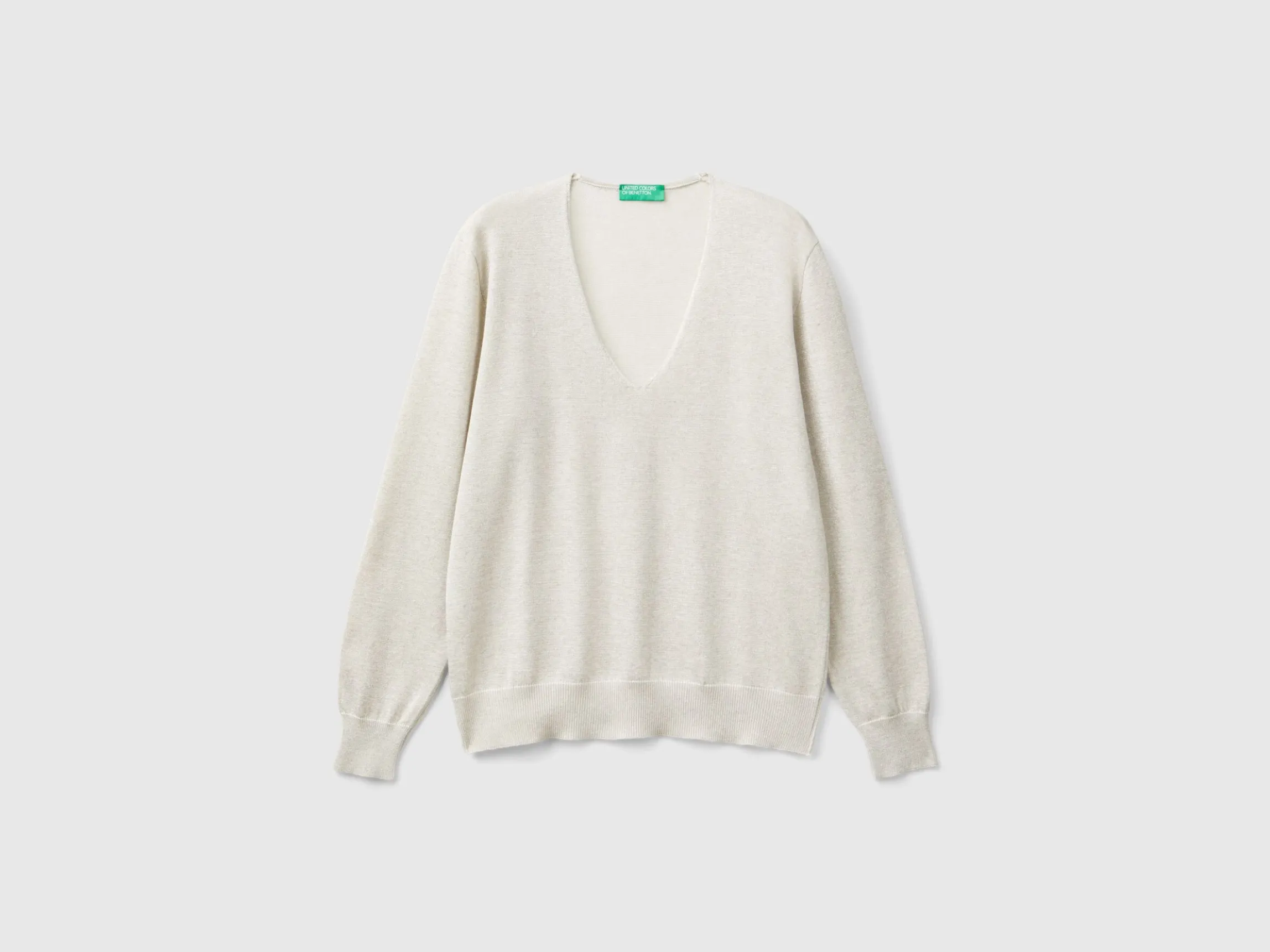 Sweater with V-neck and lurex