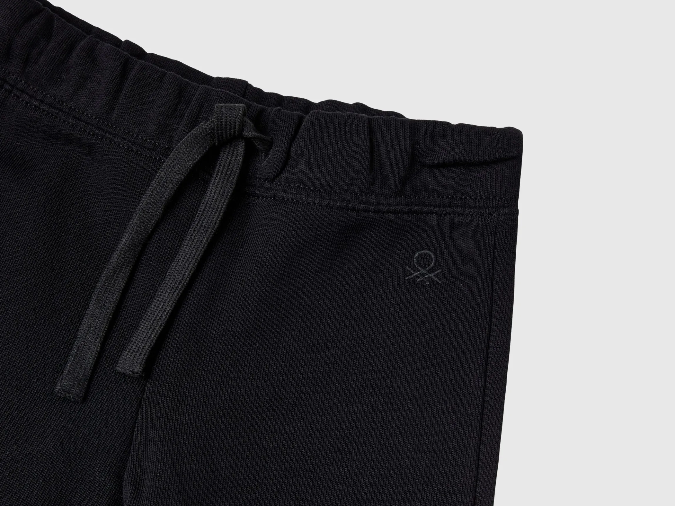 Sweatpants in organic cotton