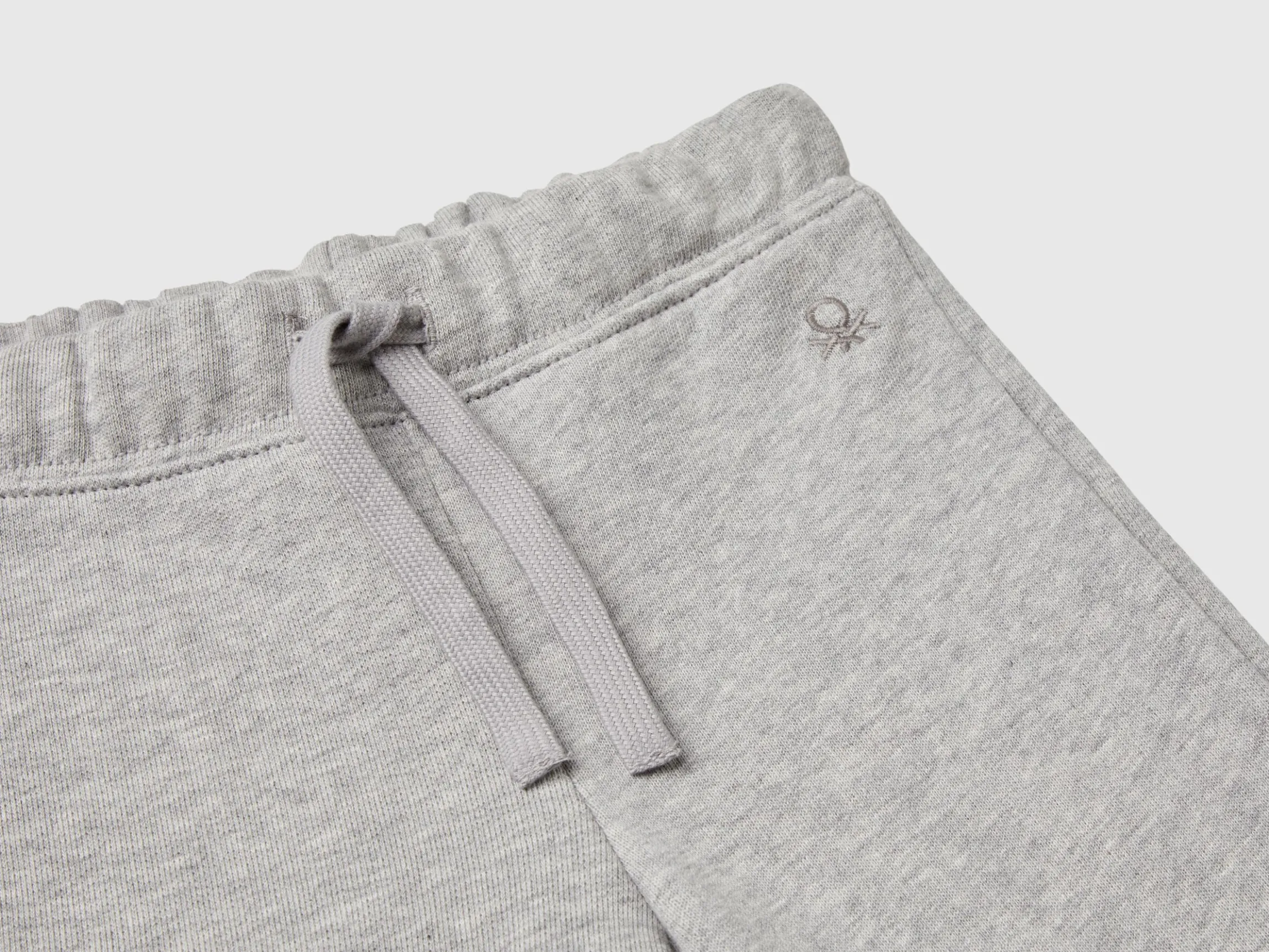 Sweatpants in organic cotton