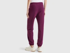 Sweatpants with drawstring