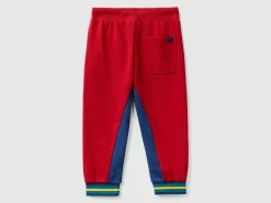 Sweatpants with embroidery