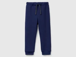 Sweatpants with pocket