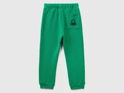 Sweatpants with pocket
