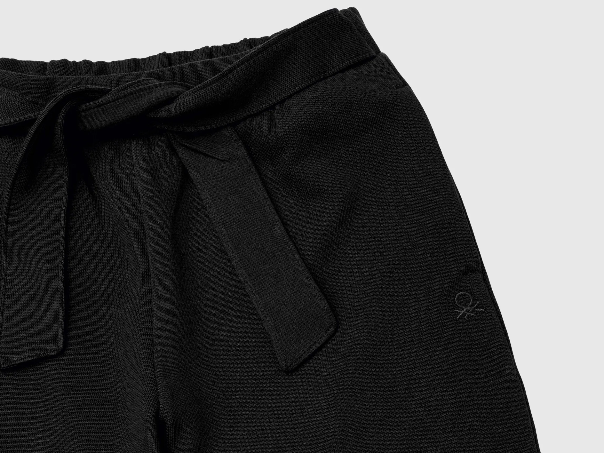 Sweatpants with sash