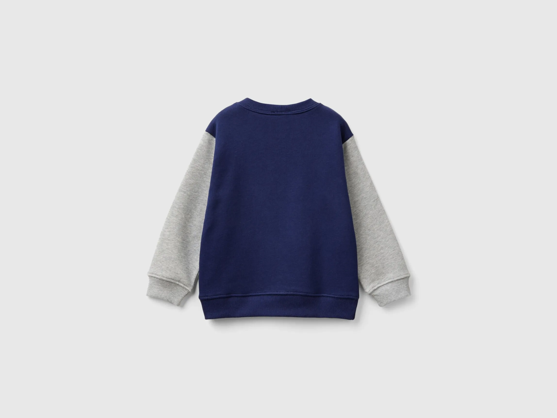 Sweatshirt in 100% organic cotton