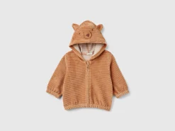 Sweatshirt in chenille with hood