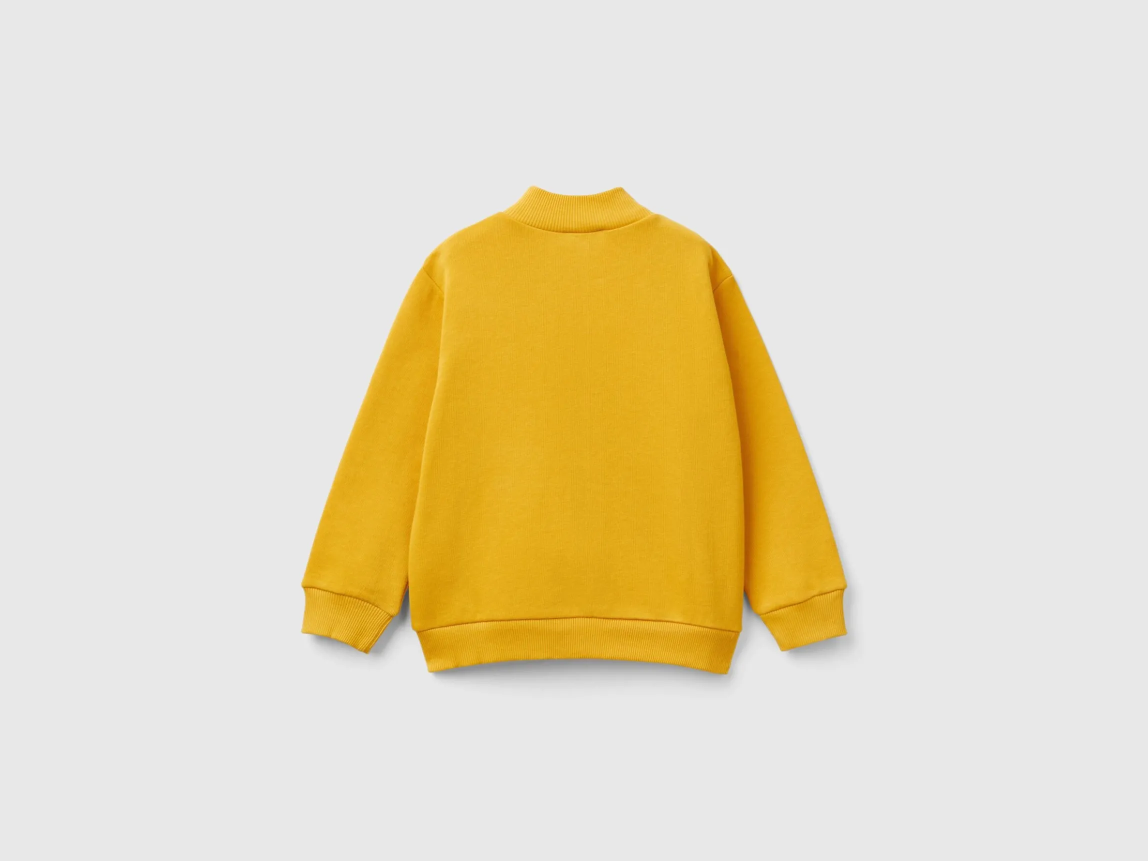 Sweatshirt in organic cotton with zip
