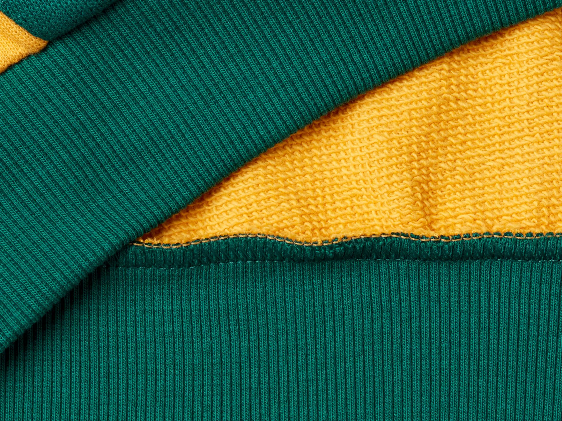 Sweatshirt in organic cotton with zip