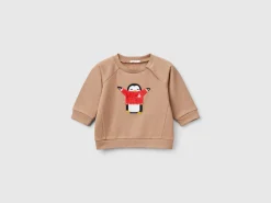 Sweatshirt with animal embroidery