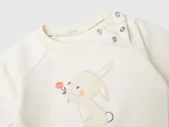 Sweatshirt with animal embroidery