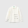 Sweatshirt with collar