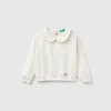 Sweatshirt with collar and glossy print