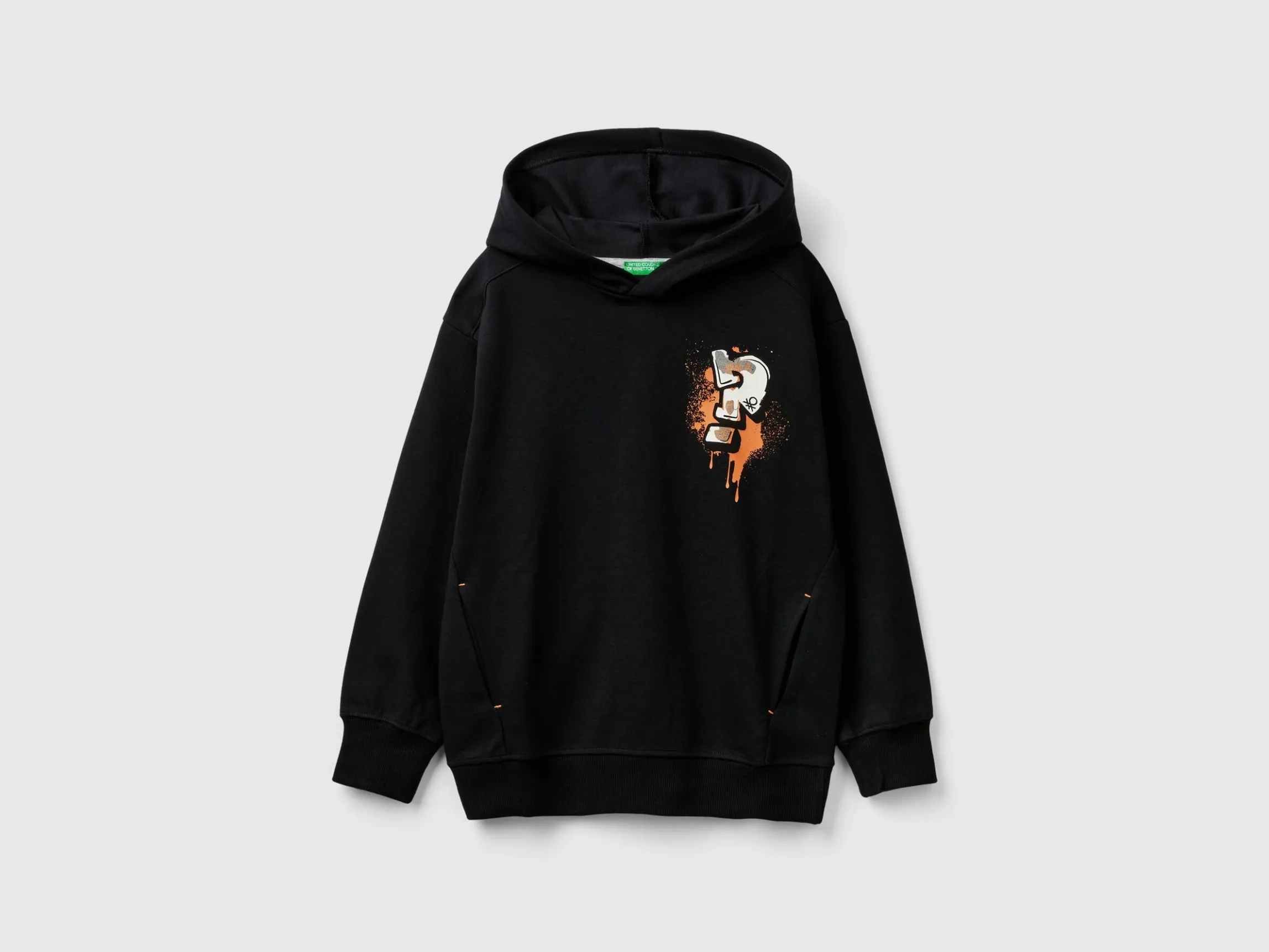 Sweatshirt with graffiti print