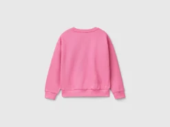 Sweatshirt with heart sequins