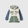 Sweatshirt with lined hood