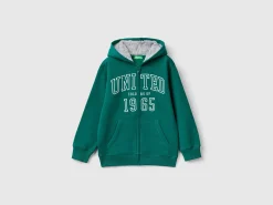 Sweatshirt with lined hood