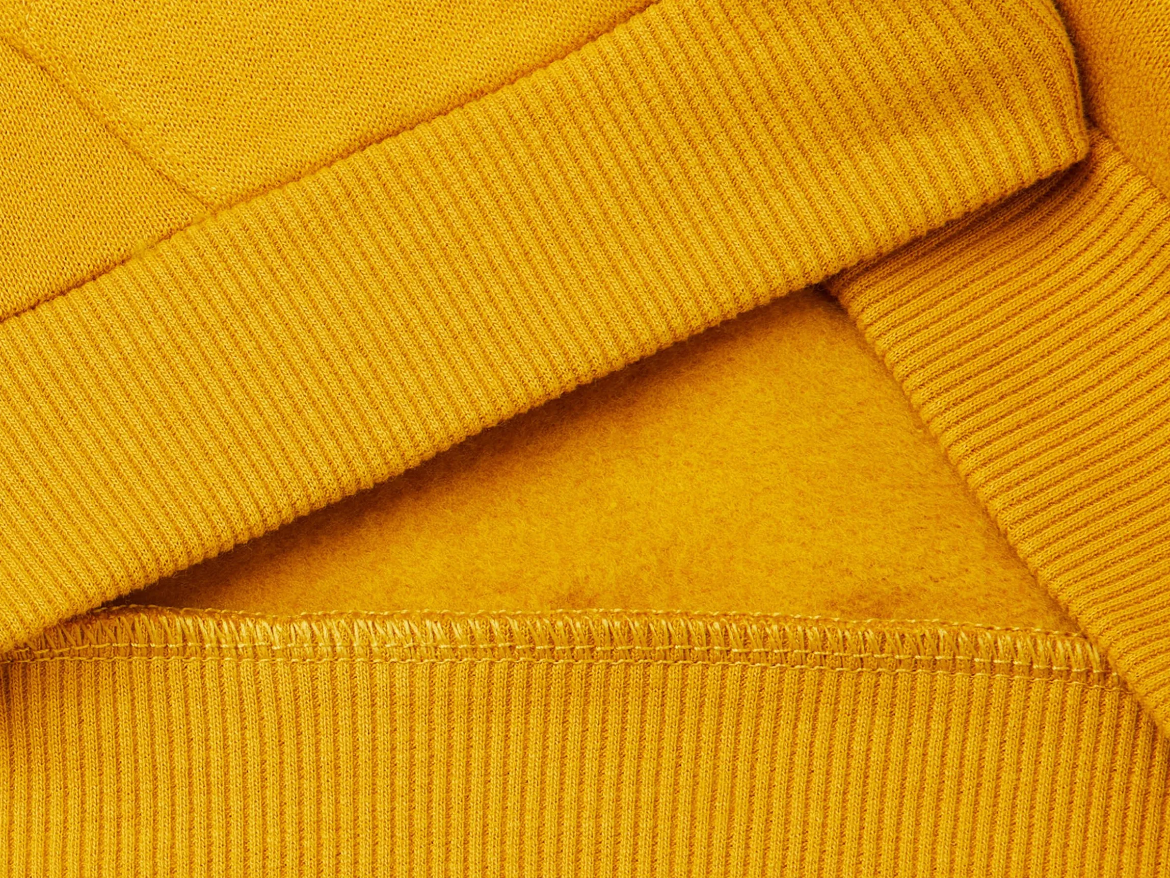Sweatshirt with lined hood