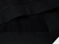 Sweatshirt with logo patch